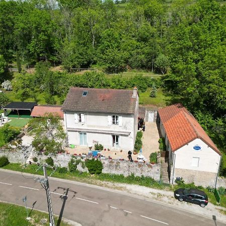Gite Santenay Les Bains Saint-Sernin-du-Plain Exterior photo